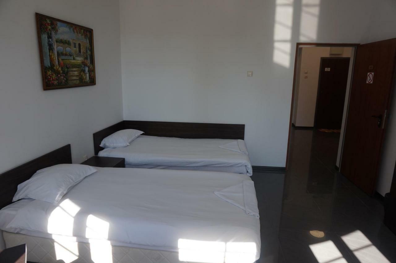 Seaside Guest Rooms Burgas City Eksteriør billede