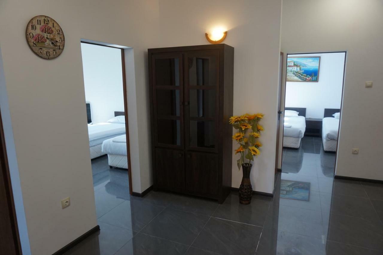 Seaside Guest Rooms Burgas City Eksteriør billede